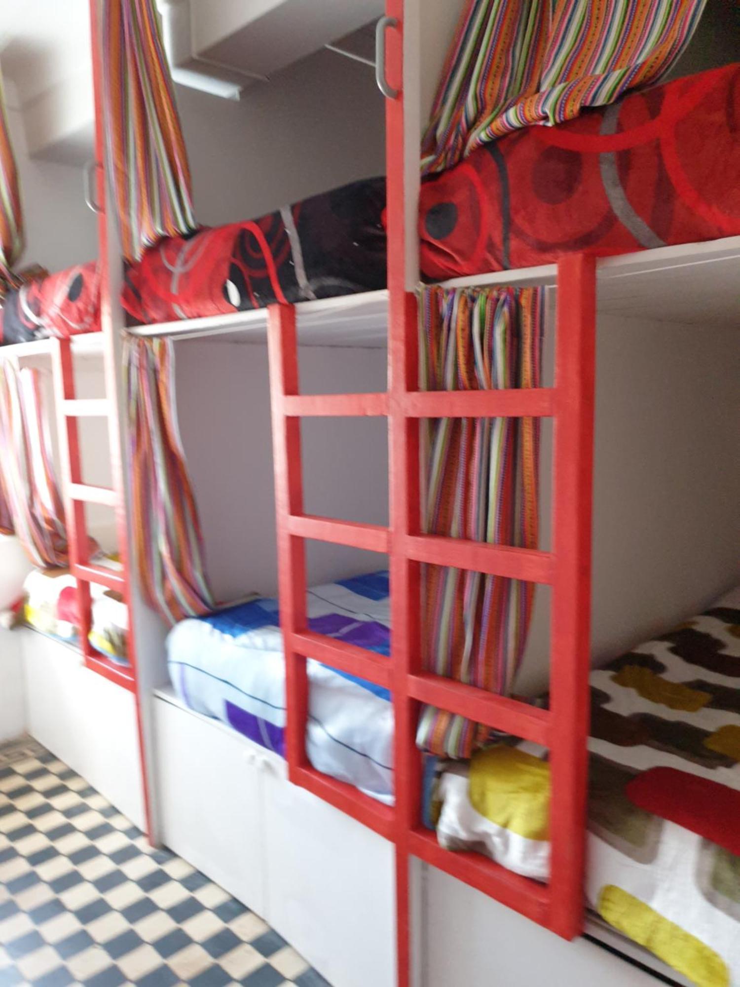 Sk Hostal Куско Стая снимка