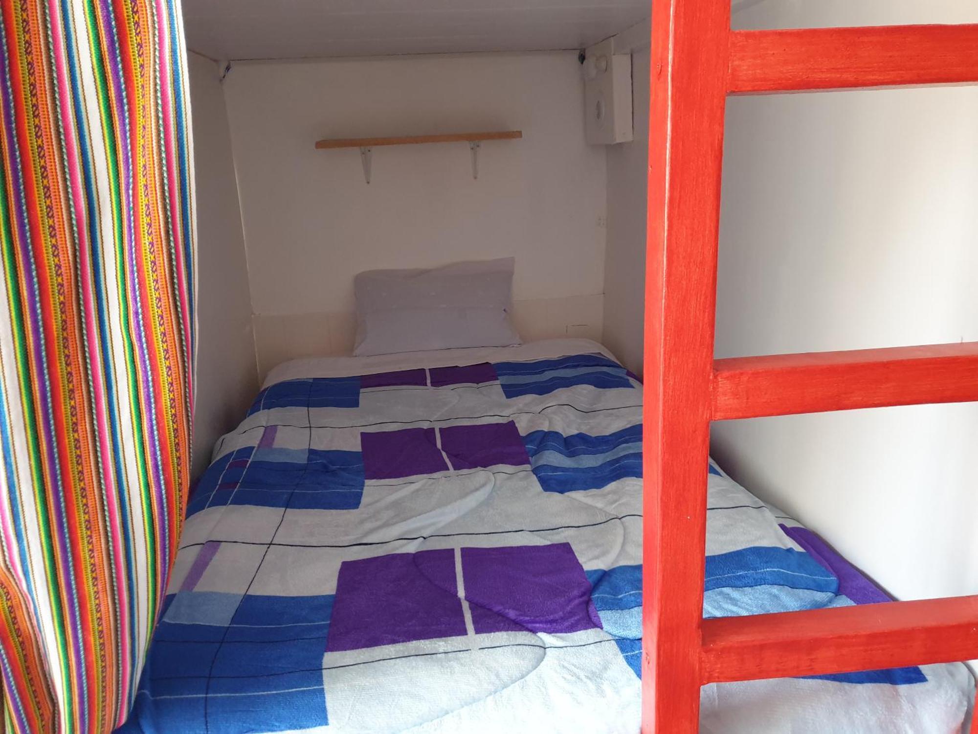 Sk Hostal Куско Стая снимка